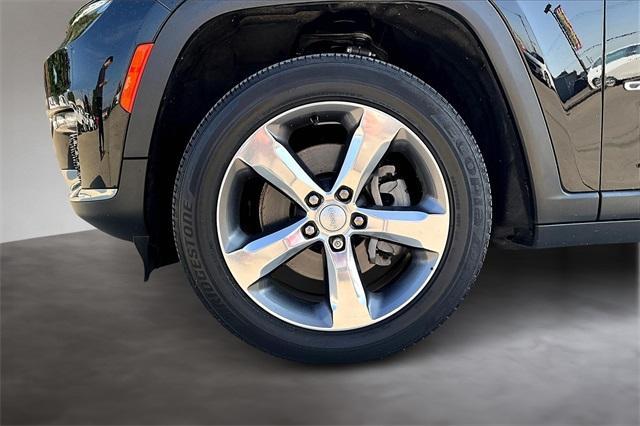 used 2021 Jeep Grand Cherokee L car, priced at $29,258