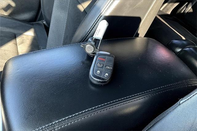 used 2019 Jeep Grand Cherokee car, priced at $20,156