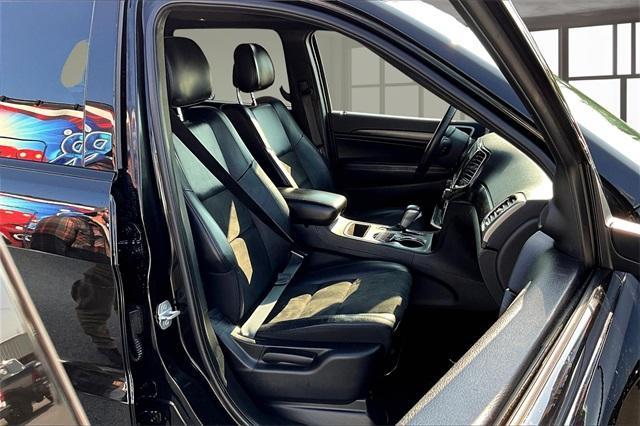 used 2019 Jeep Grand Cherokee car, priced at $20,156