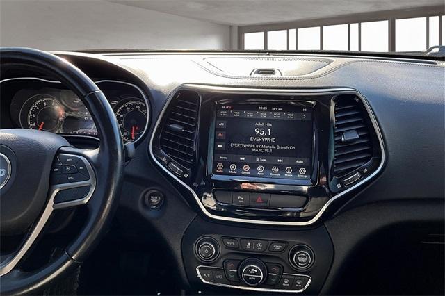 used 2020 Jeep Cherokee car, priced at $20,279