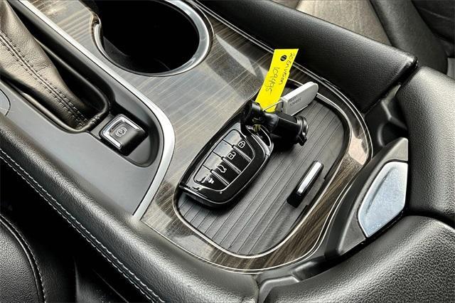 used 2020 Buick Envision car, priced at $20,081