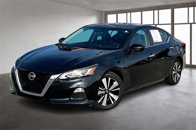 used 2022 Nissan Altima car, priced at $21,113