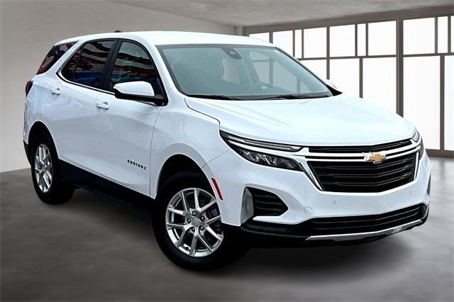 used 2023 Chevrolet Equinox car, priced at $22,107