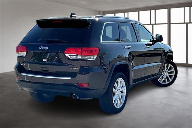 used 2017 Jeep Grand Cherokee car, priced at $18,472