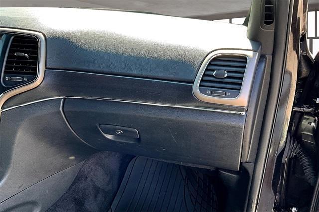 used 2017 Jeep Grand Cherokee car, priced at $18,472
