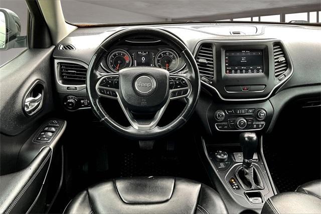 used 2019 Jeep Cherokee car, priced at $15,117