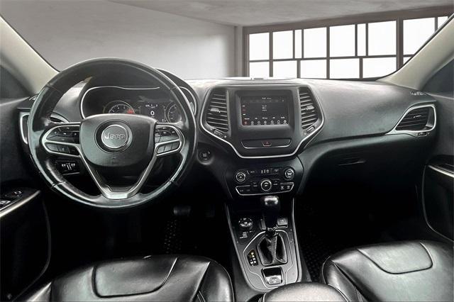 used 2019 Jeep Cherokee car, priced at $15,117