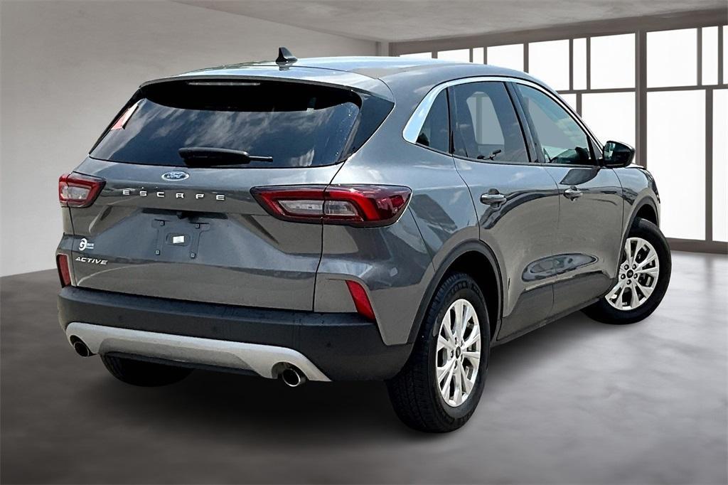 used 2023 Ford Escape car, priced at $17,018