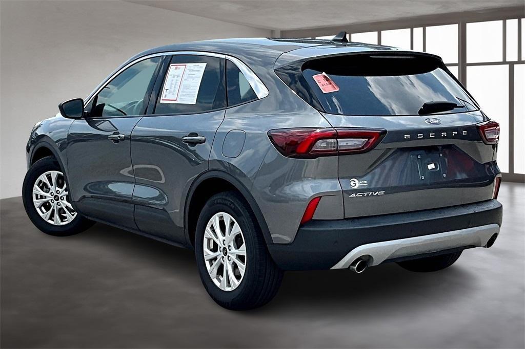 used 2023 Ford Escape car, priced at $17,018