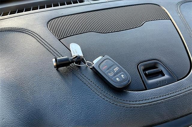 used 2021 Jeep Cherokee car, priced at $19,756