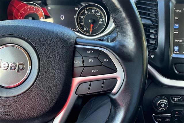 used 2018 Jeep Cherokee car, priced at $16,348