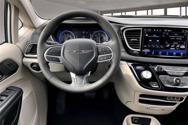 used 2023 Chrysler Pacifica car, priced at $23,426