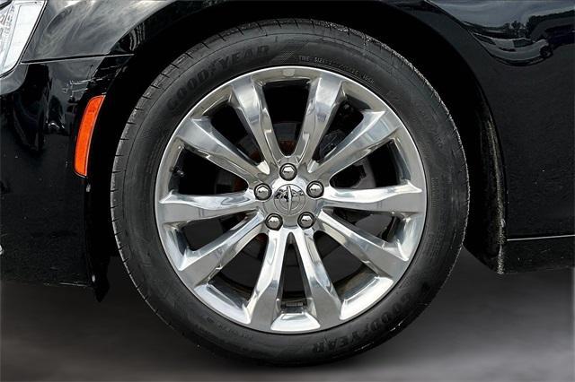 used 2020 Chrysler 300 car, priced at $18,531