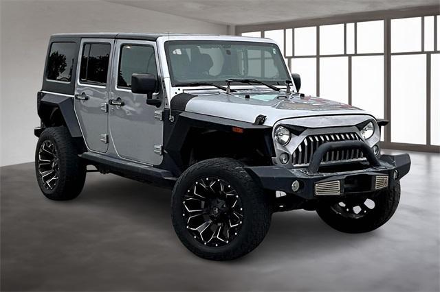 used 2015 Jeep Wrangler Unlimited car, priced at $19,993