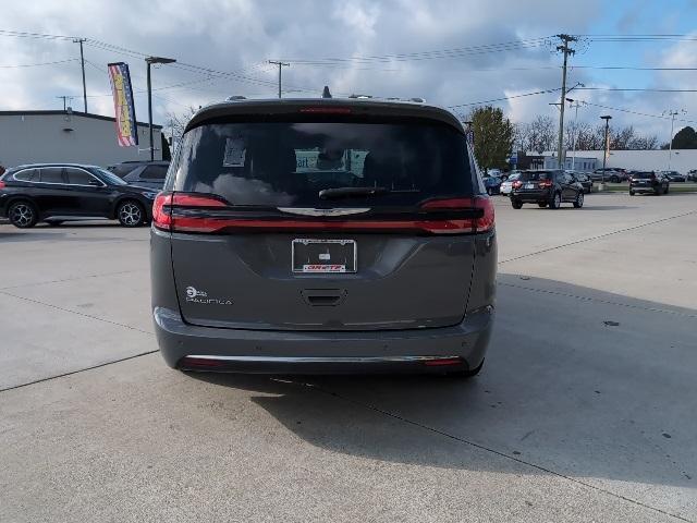 used 2021 Chrysler Pacifica car, priced at $22,700