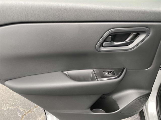 new 2025 Nissan Rogue car, priced at $29,719