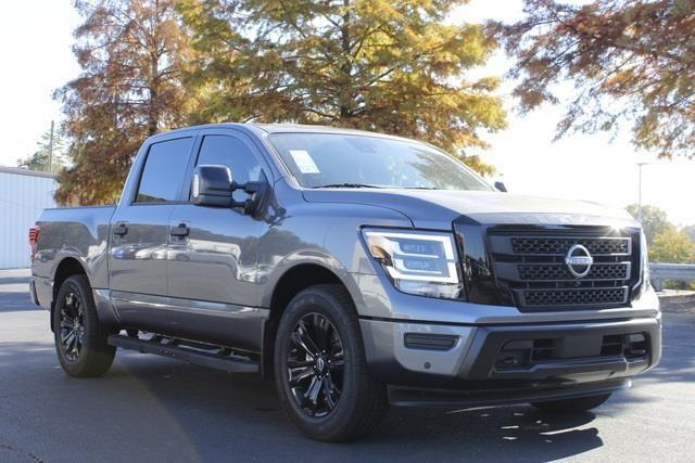 new 2024 Nissan Titan car, priced at $53,359