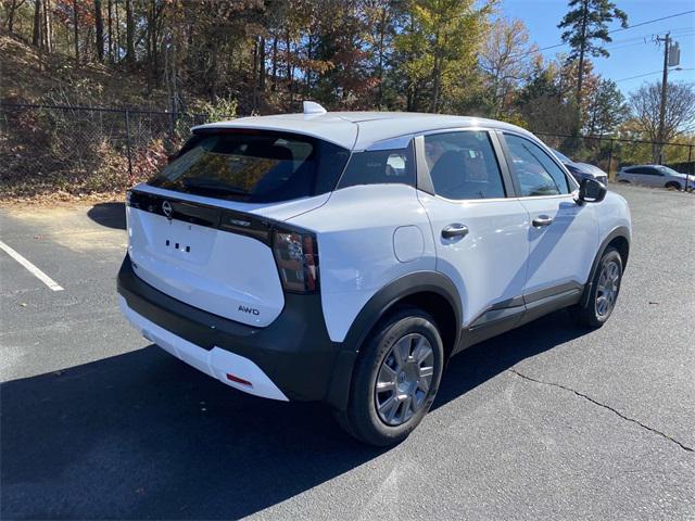 new 2025 Nissan Kicks car, priced at $24,914