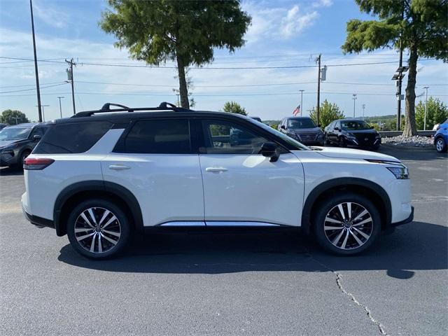 new 2024 Nissan Pathfinder car, priced at $50,050