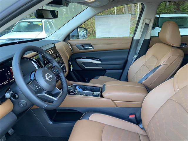 new 2025 Nissan Pathfinder car, priced at $51,204