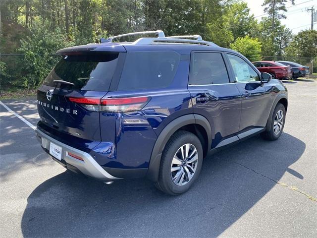 new 2025 Nissan Pathfinder car, priced at $40,921