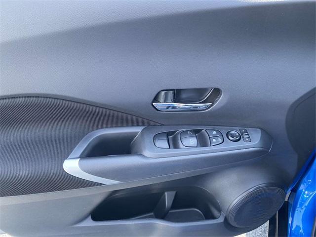 used 2023 Nissan Kicks car