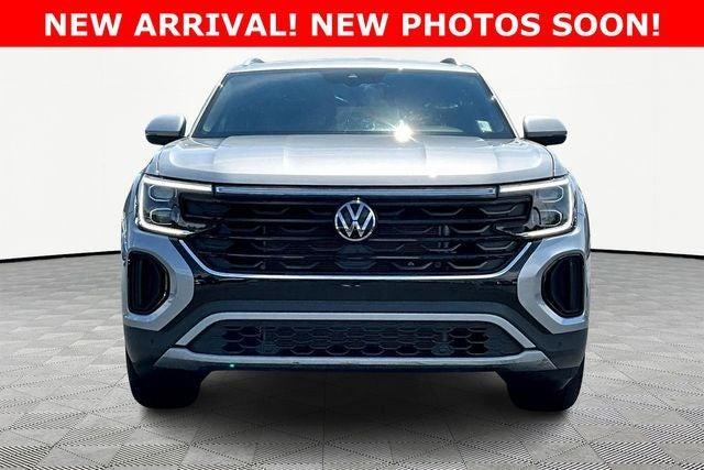 used 2025 Volkswagen Atlas Cross Sport car, priced at $34,820