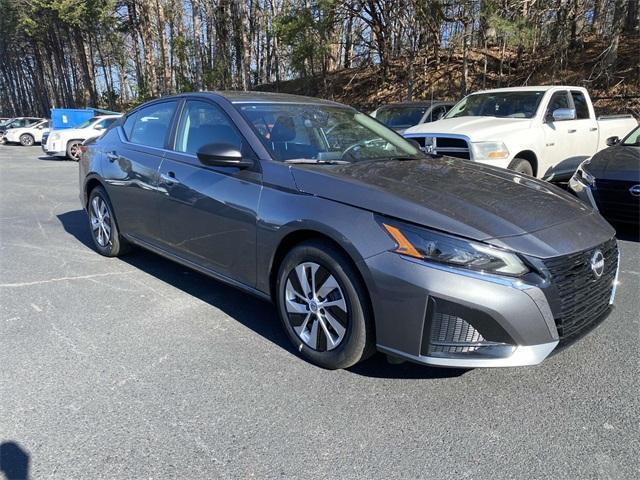 new 2025 Nissan Altima car, priced at $25,795