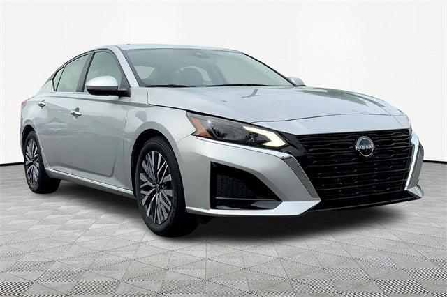 used 2023 Nissan Altima car, priced at $21,620
