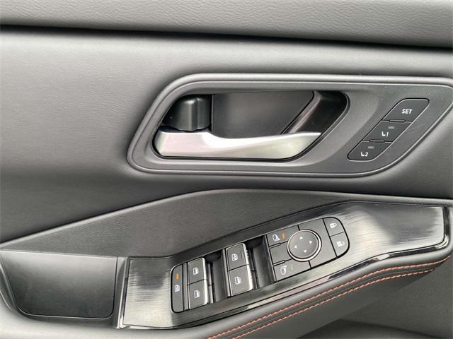 new 2025 Nissan Rogue car, priced at $33,429