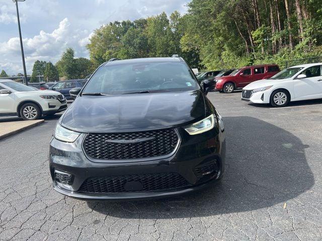 used 2022 Chrysler Pacifica car, priced at $18,736