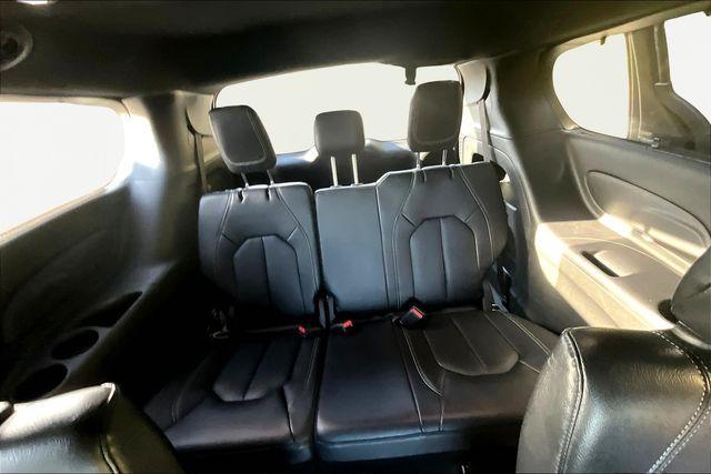 used 2022 Chrysler Pacifica car, priced at $17,619