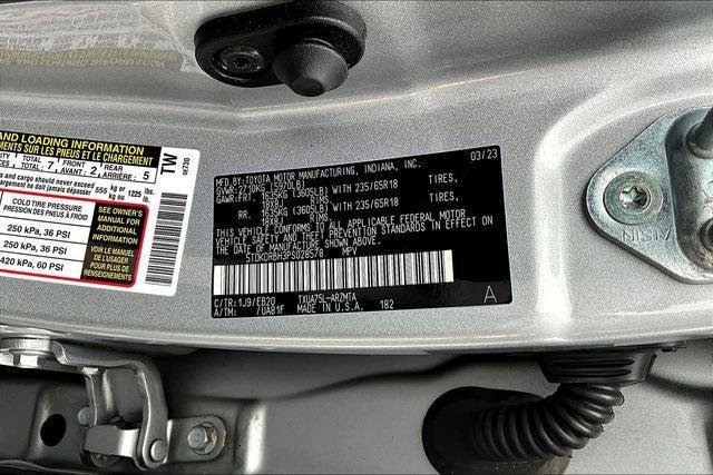 used 2023 Toyota Highlander car, priced at $34,960