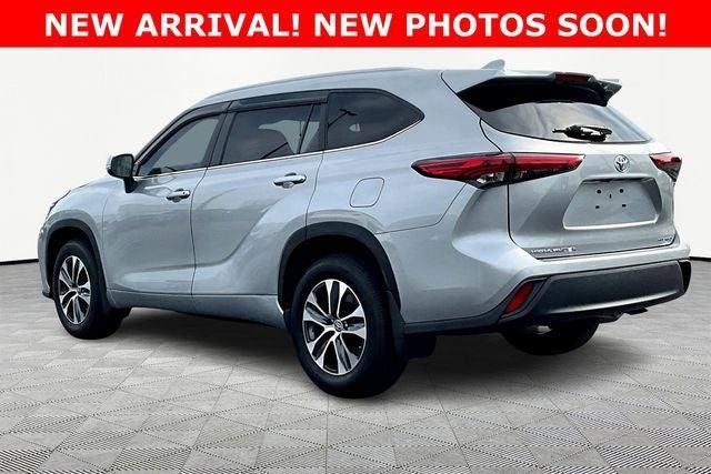 used 2023 Toyota Highlander car, priced at $34,960