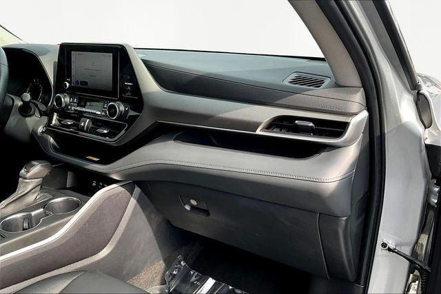 used 2023 Toyota Highlander car, priced at $34,960