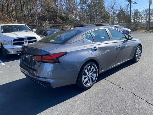 new 2025 Nissan Altima car, priced at $24,668