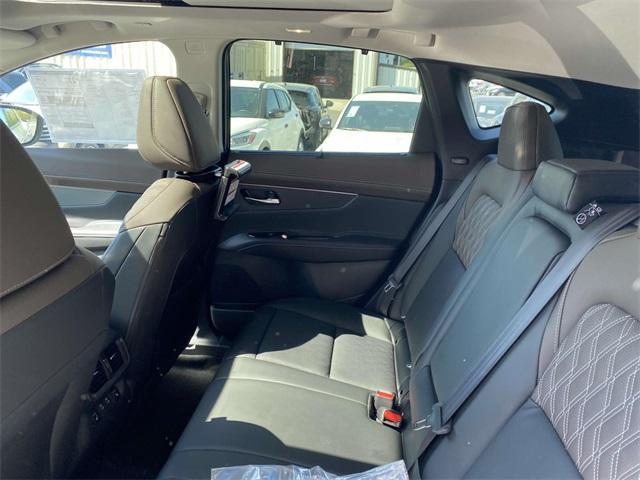new 2025 Nissan Murano car, priced at $55,320