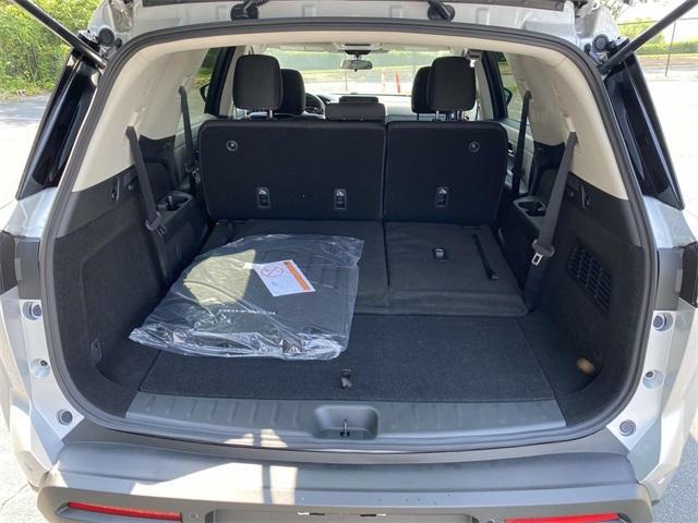 new 2025 Nissan Pathfinder car, priced at $35,243