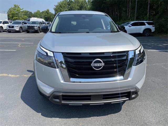new 2025 Nissan Pathfinder car, priced at $35,243