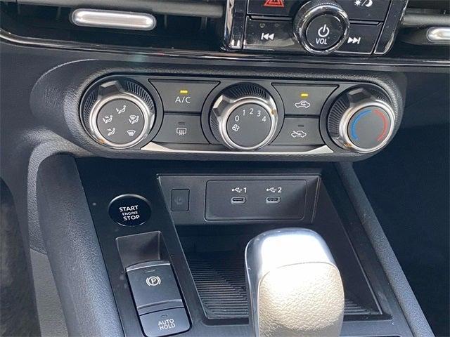 new 2025 Nissan Kicks car, priced at $25,864