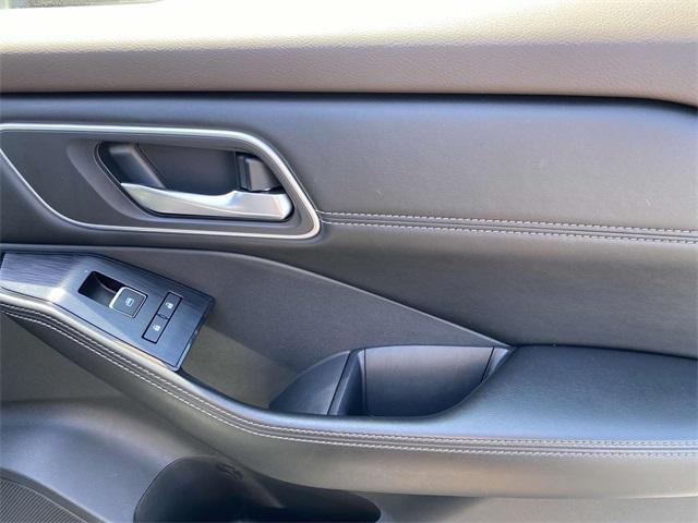 used 2021 Nissan Rogue car, priced at $20,934
