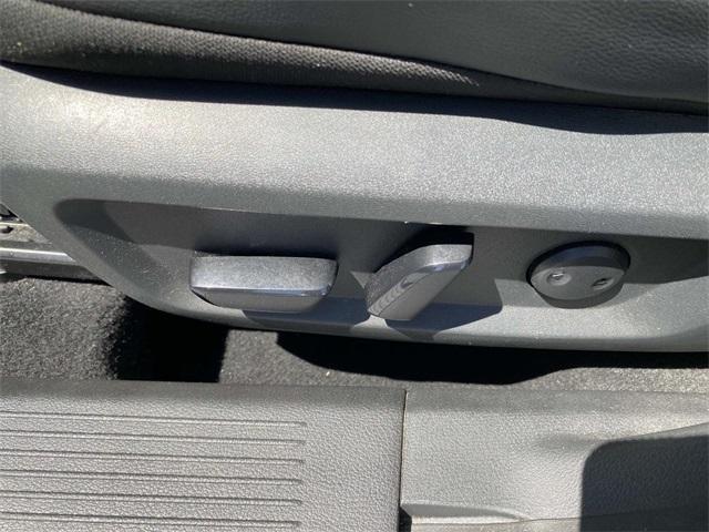 used 2021 Nissan Rogue car, priced at $20,934