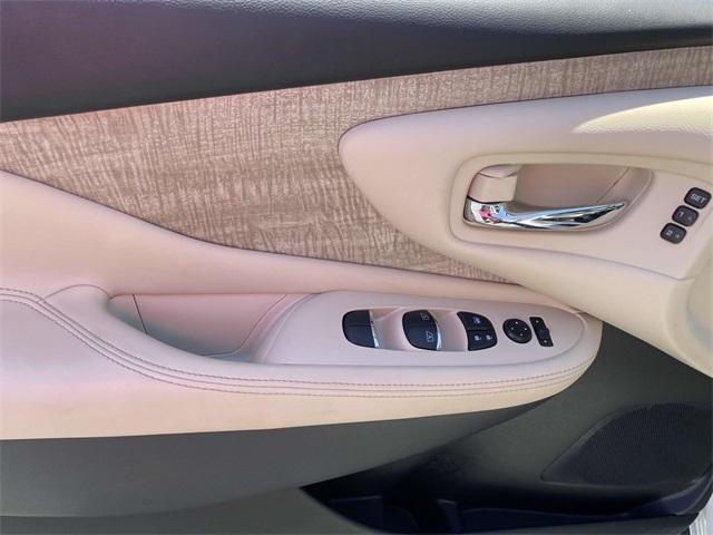 used 2022 Nissan Murano car, priced at $25,792