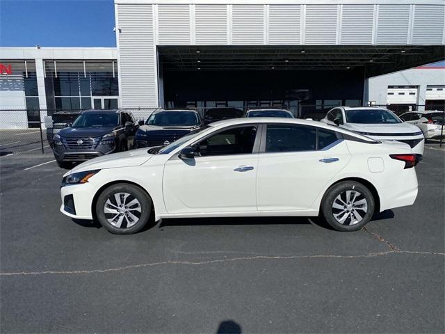 new 2025 Nissan Altima car, priced at $26,008