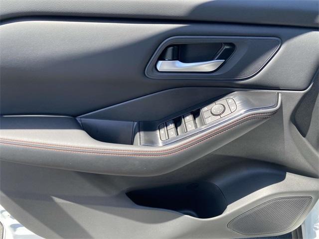 new 2025 Nissan Rogue car, priced at $33,570