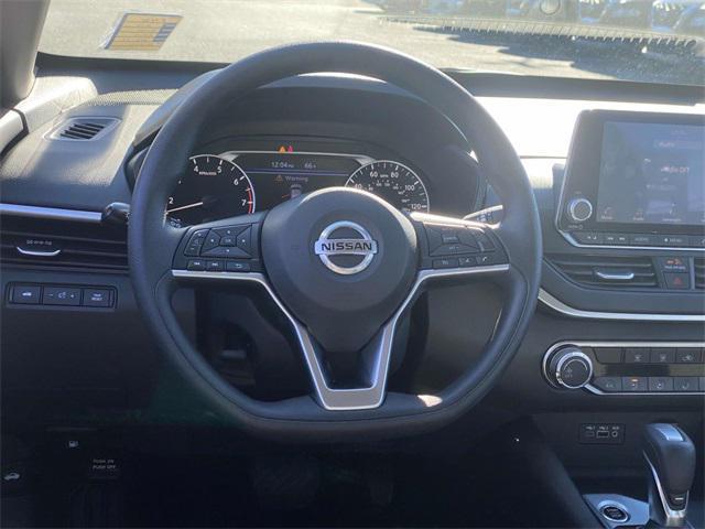 used 2022 Nissan Altima car, priced at $19,199