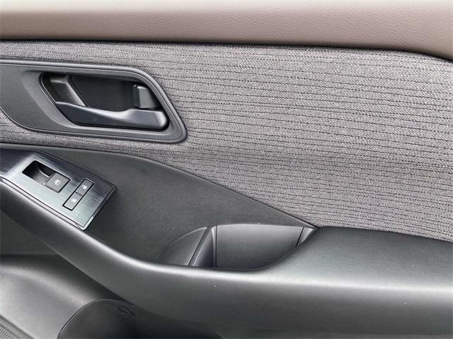 used 2023 Nissan Rogue car, priced at $21,600