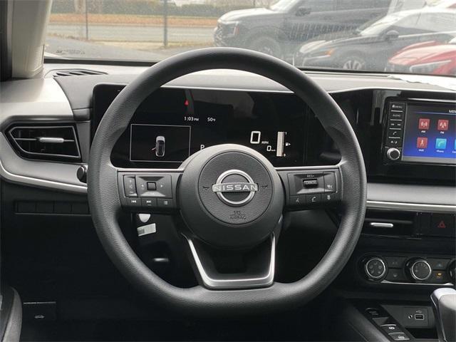 new 2025 Nissan Kicks car, priced at $24,466