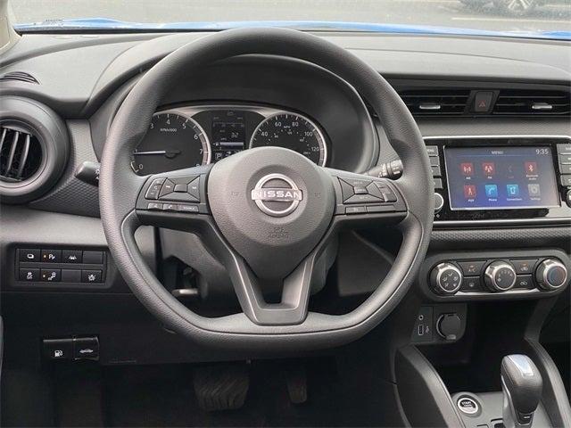 new 2025 Nissan Kicks Play car, priced at $23,063