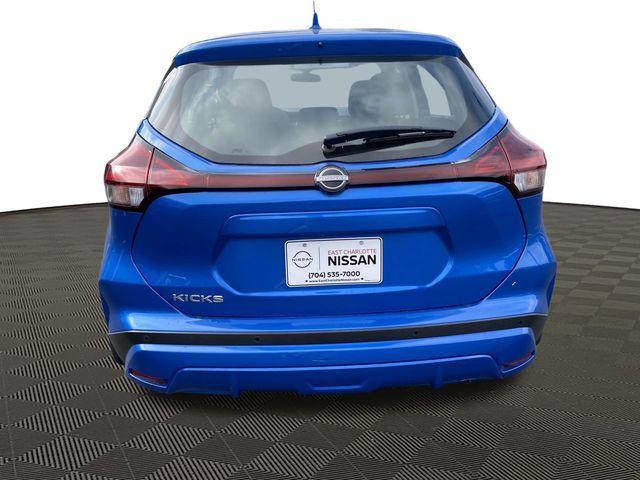 new 2025 Nissan Kicks Play car, priced at $23,063